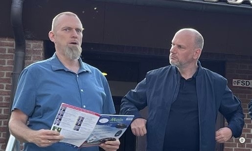 "Moin" von Björn Scholz zu Niclas Herbst